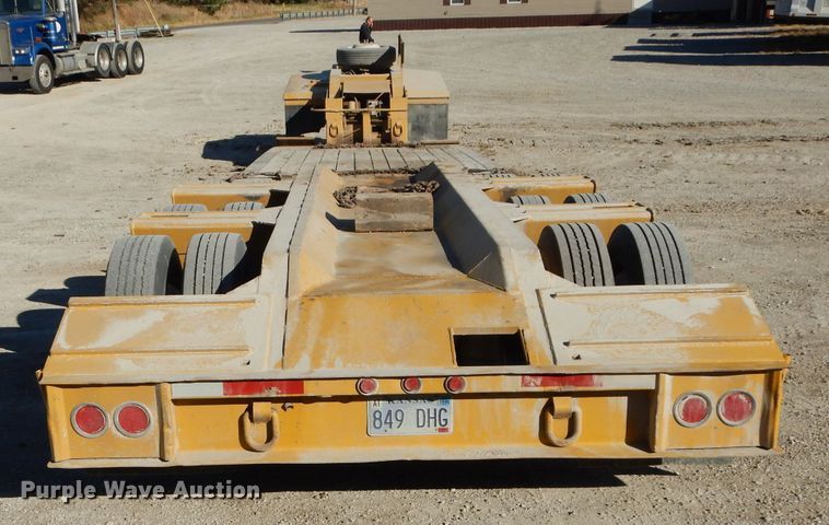 image for item DE2492 1992 Load King PHD100-3 lowboy equipment trailer