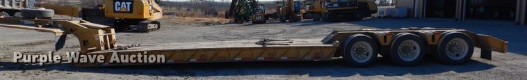 image for item DE2492 1992 Load King PHD100-3 lowboy equipment trailer