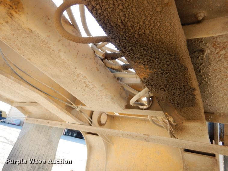 image for item DE2492 1992 Load King PHD100-3 lowboy equipment trailer