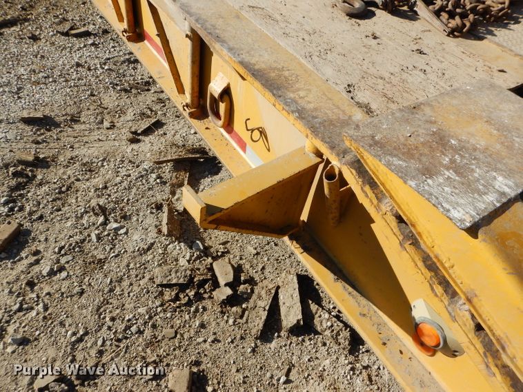 image for item DE2492 1992 Load King PHD100-3 lowboy equipment trailer