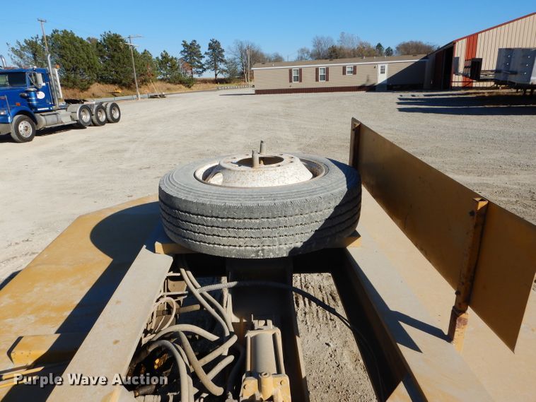 image for item DE2492 1992 Load King PHD100-3 lowboy equipment trailer