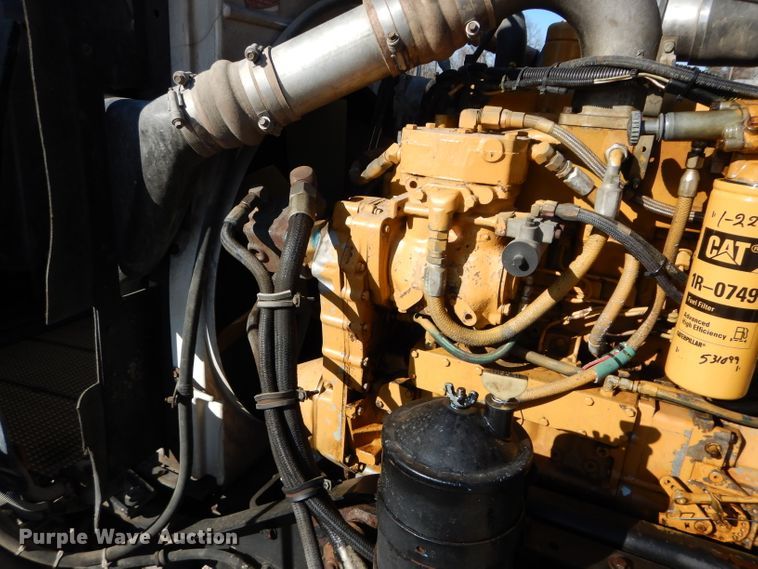 image for item DE2493 1990 Kenworth W900  semi truck