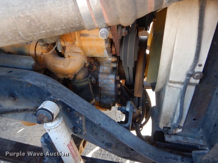 image for item DE2493 1990 Kenworth W900  semi truck