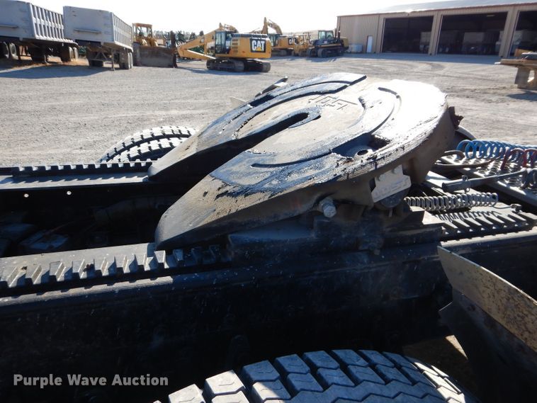 image for item DE2493 1990 Kenworth W900  semi truck