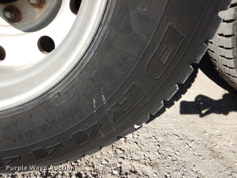 image for item DE2493 1990 Kenworth W900  semi truck