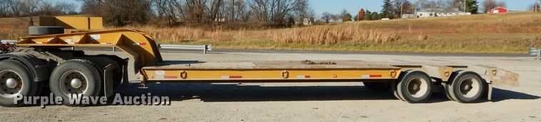 image for item DE2494 1995 Etnyre R35TL-T1 equipment trailer