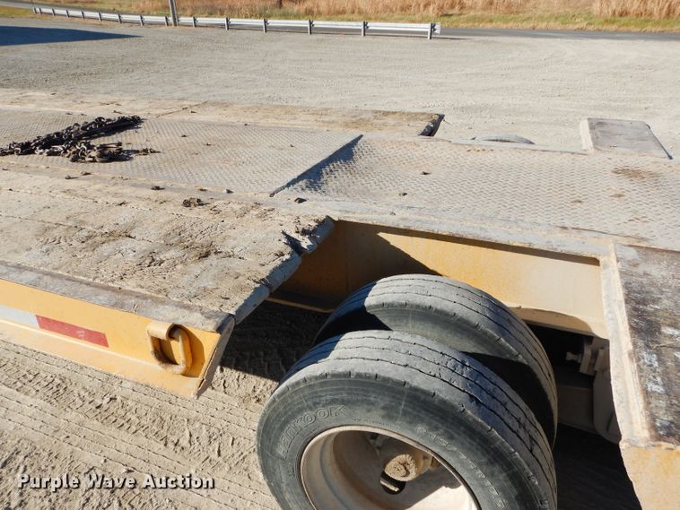 image for item DE2494 1995 Etnyre R35TL-T1 equipment trailer