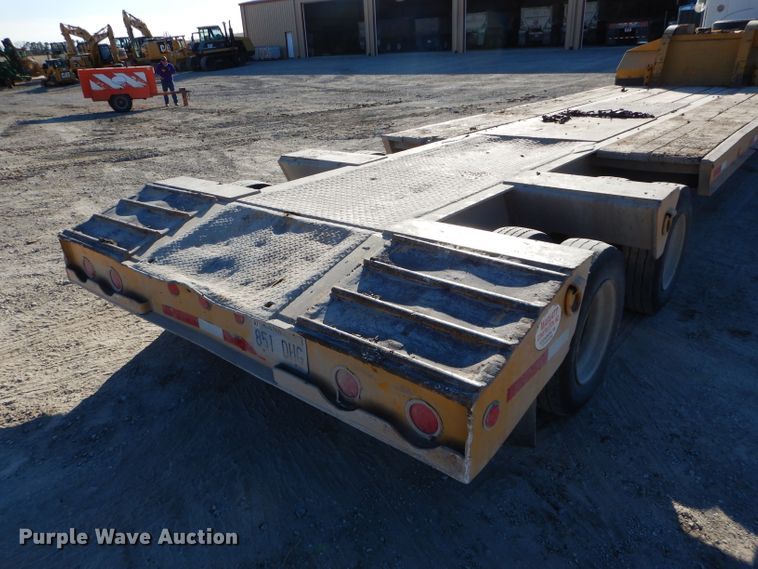 image for item DE2494 1995 Etnyre R35TL-T1 equipment trailer