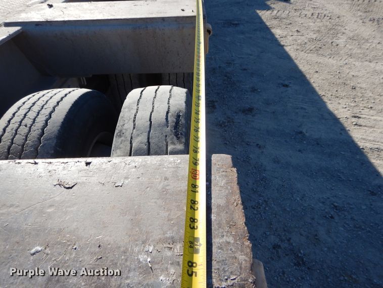 image for item DE2494 1995 Etnyre R35TL-T1 equipment trailer