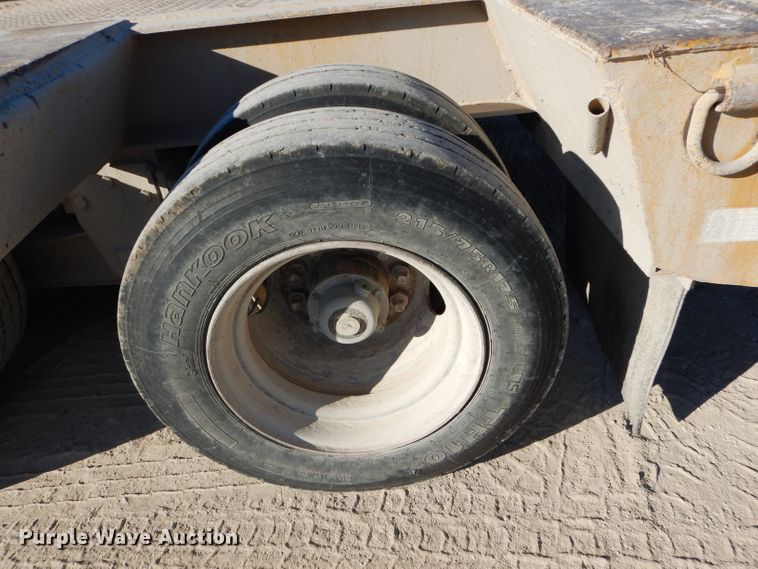 image for item DE2494 1995 Etnyre R35TL-T1 equipment trailer