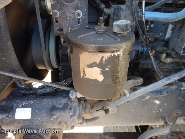 image for item DE2498 1999 International 9400  semi truck