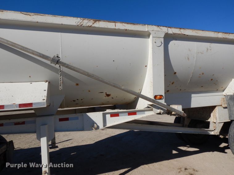 image for item DE2499 2008 CTS HRD-20QF end dump trailer