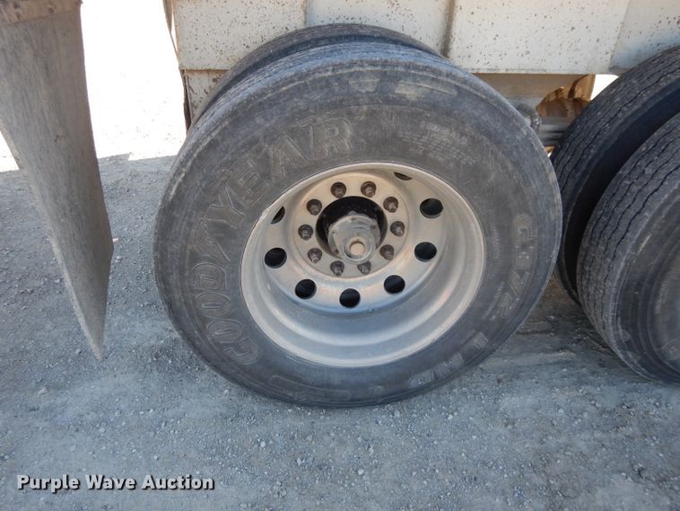 image for item DE2499 2008 CTS HRD-20QF end dump trailer