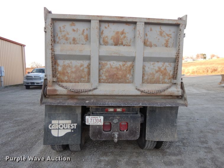 image for item DE2501 1987 Kenworth T600  dump truck