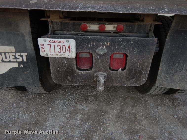 image for item DE2501 1987 Kenworth T600  dump truck