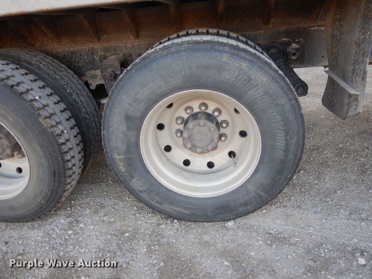 image for item DE2501 1987 Kenworth T600  dump truck