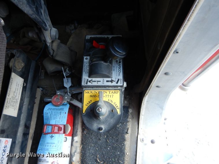 image for item DE2502 1993 Kenworth W900  semi truck