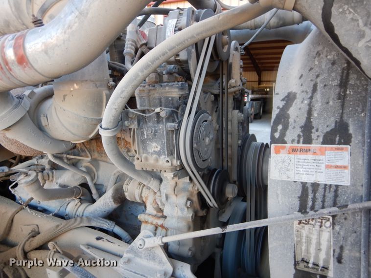 image for item DE2502 1993 Kenworth W900  semi truck