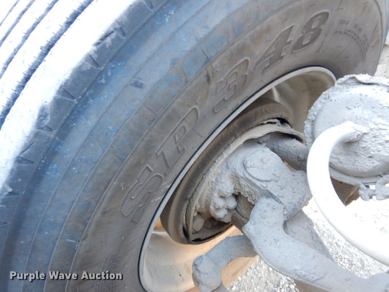 image for item DE2502 1993 Kenworth W900  semi truck