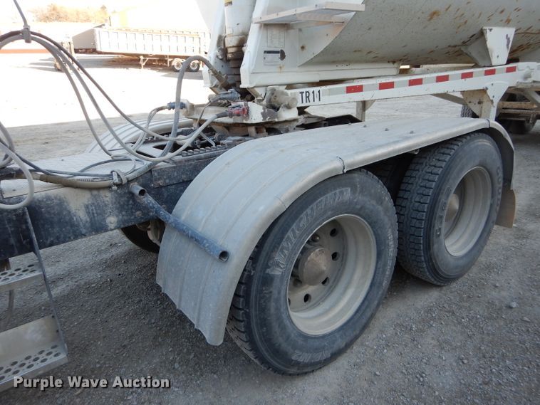 image for item DE2502 1993 Kenworth W900  semi truck