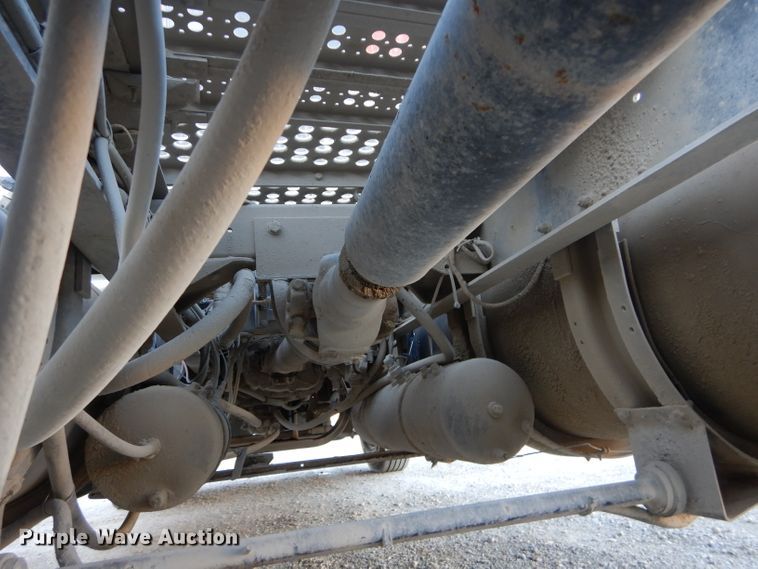 image for item DE2502 1993 Kenworth W900  semi truck