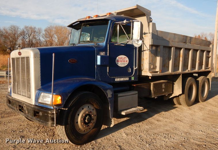 image for item DE2503 1987 Peterbilt 378  dump truck