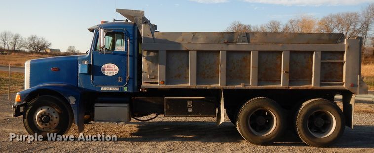 image for item DE2503 1987 Peterbilt 378  dump truck