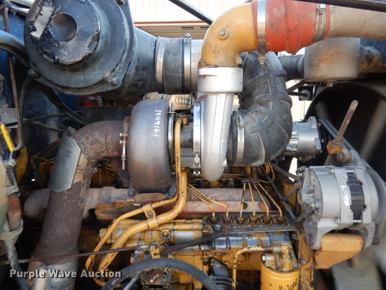 image for item DE2503 1987 Peterbilt 378  dump truck