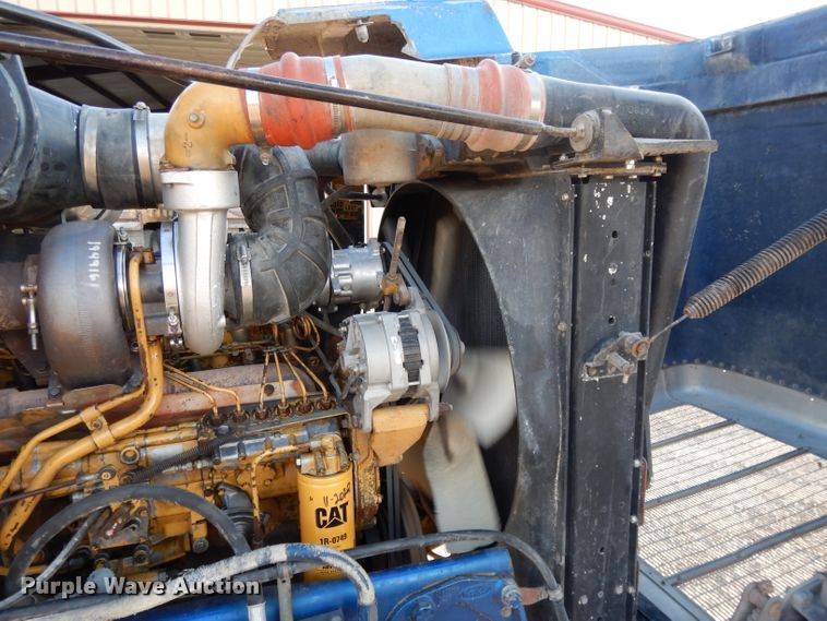 image for item DE2503 1987 Peterbilt 378  dump truck