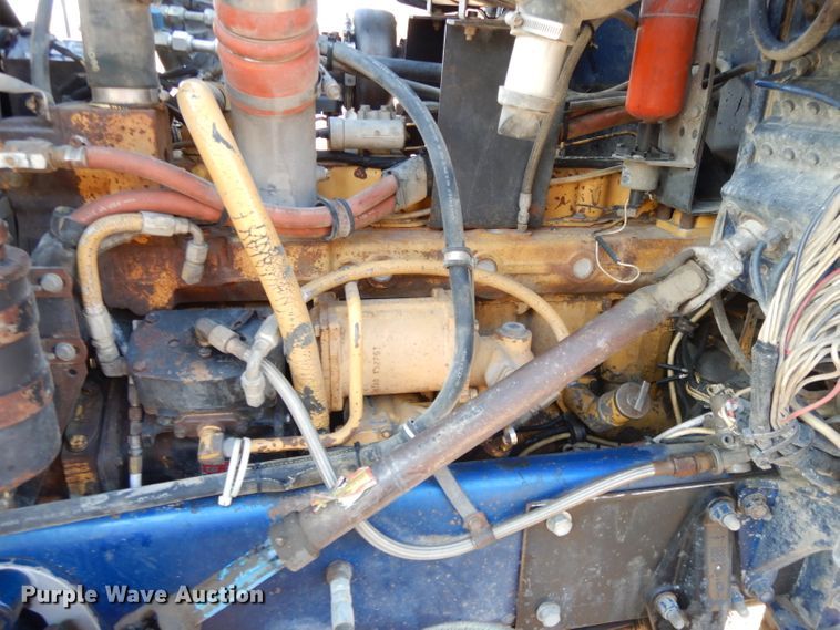 image for item DE2503 1987 Peterbilt 378  dump truck