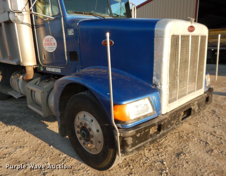 image for item DE2503 1987 Peterbilt 378  dump truck