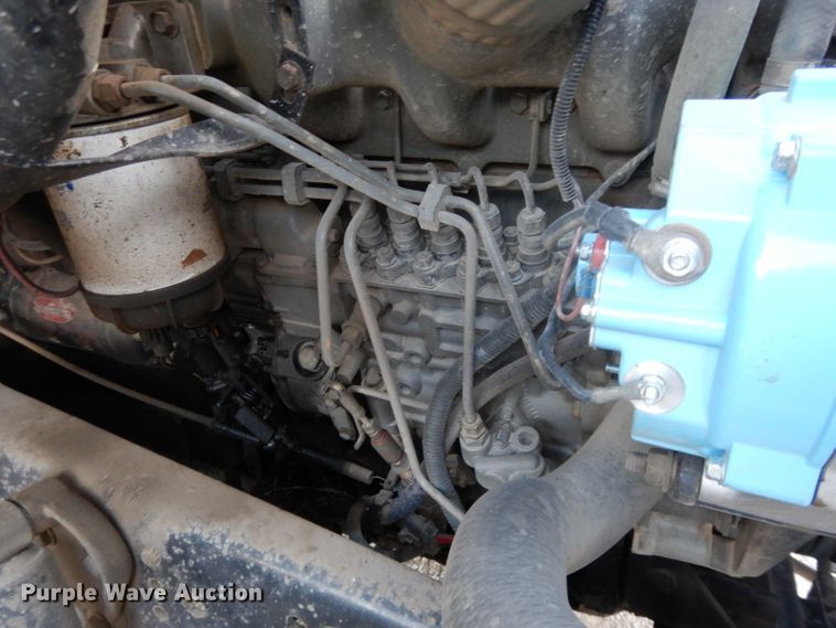 image for item DE2504 1992 Ford L8000  dump truck