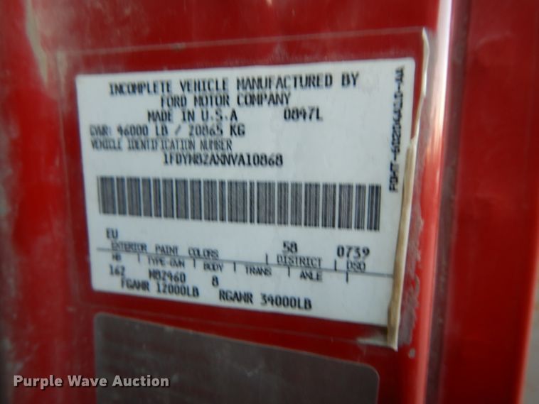 image for item DE2504 1992 Ford L8000  dump truck