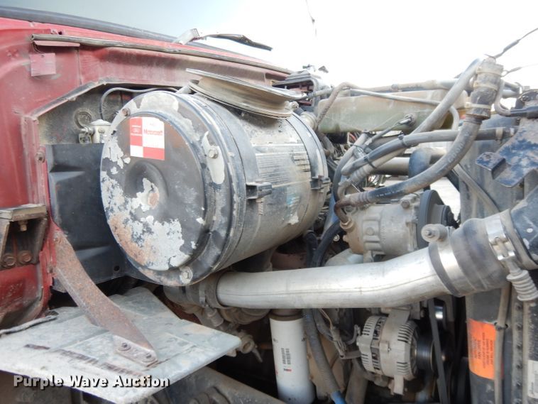 image for item DE2505 1993 Ford L8000  dump truck