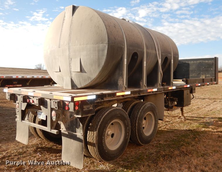 image for item DE2508 1980 Fontaine flatbed trailer with nurse tank