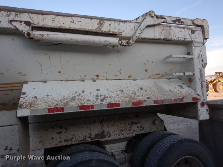 image for item DE2509 2002 CPS TSTD32 end dump trailer