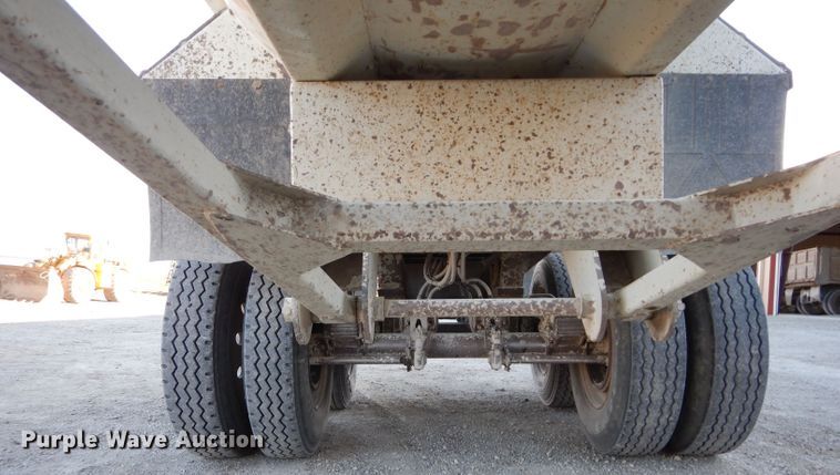 image for item DE2509 2002 CPS TSTD32 end dump trailer