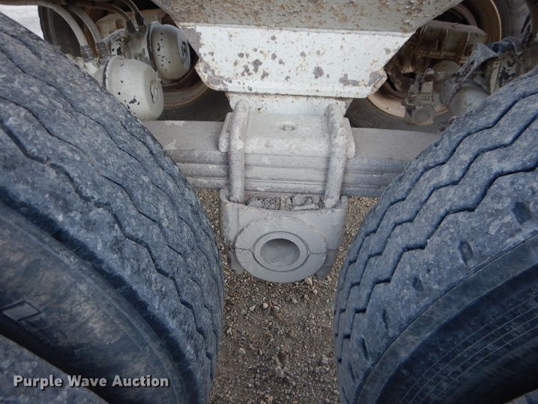 image for item DE2509 2002 CPS TSTD32 end dump trailer