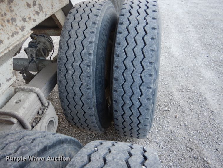 image for item DE2509 2002 CPS TSTD32 end dump trailer