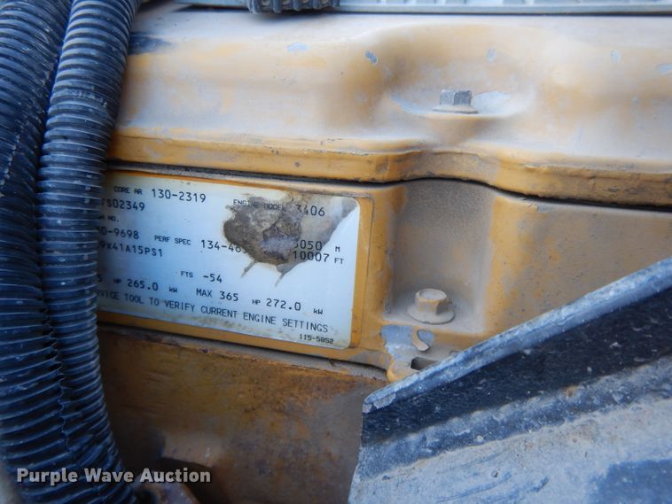 image for item DE2510 1997 Kenworth T800  semi truck