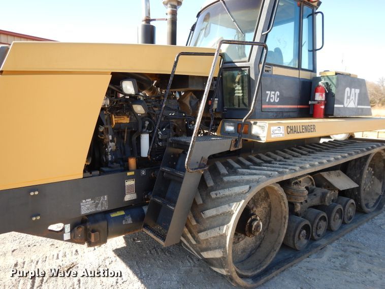 image for item DE2512 1993 Caterpillar Challenger 75C  tractor