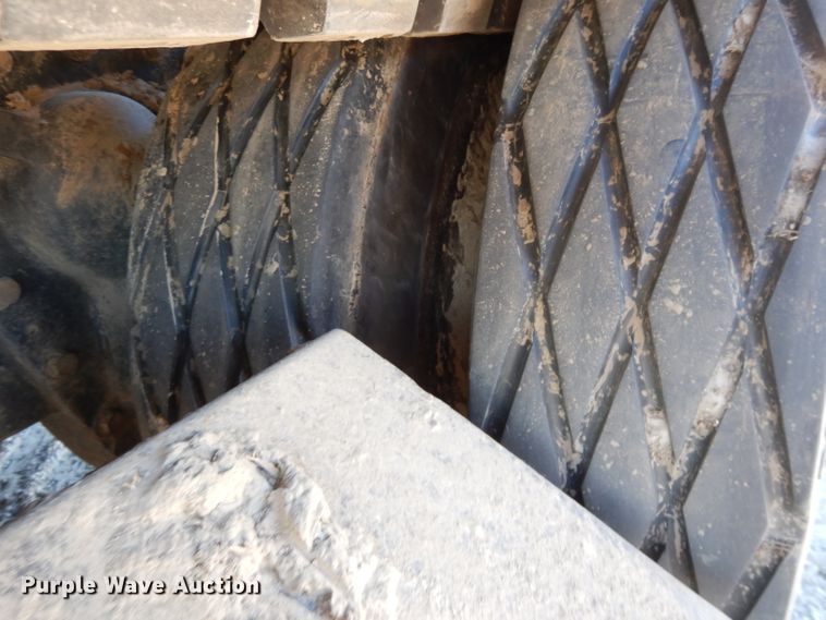 image for item DE2512 1993 Caterpillar Challenger 75C  tractor