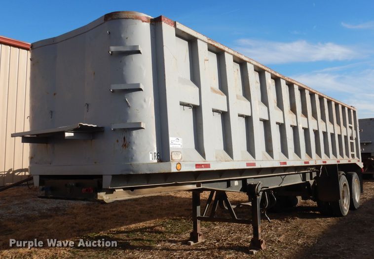 image for item DE2513 1990 Borco DS end dump trailer