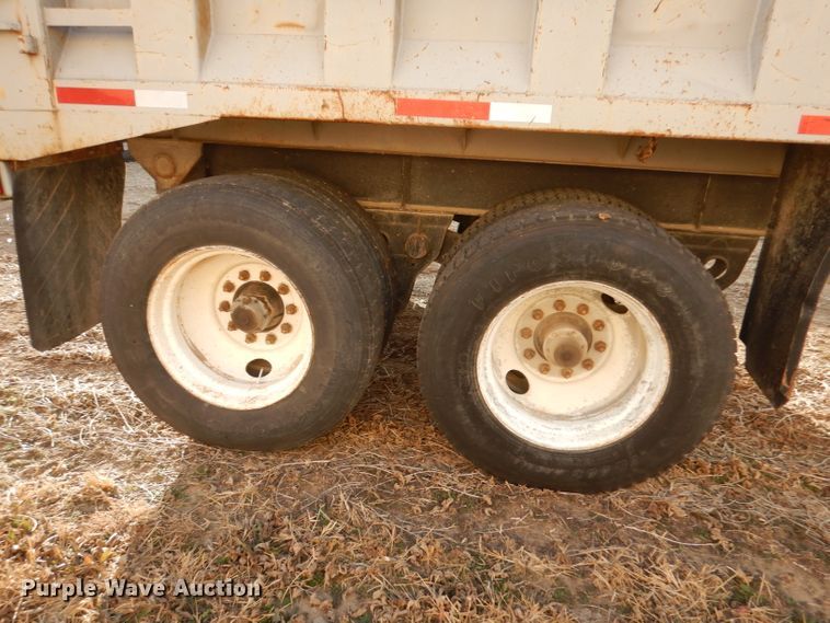 image for item DE2513 1990 Borco DS end dump trailer