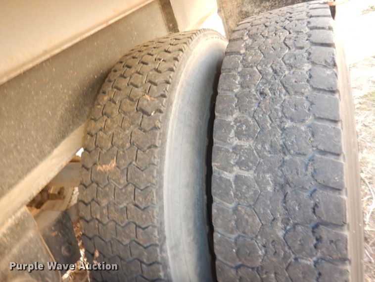 image for item DE2513 1990 Borco DS end dump trailer