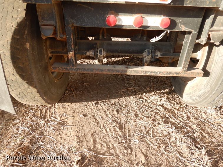 image for item DE2513 1990 Borco DS end dump trailer