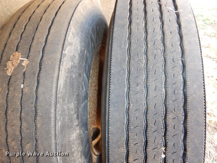 image for item DE2514 1991 Borco DS end dump trailer