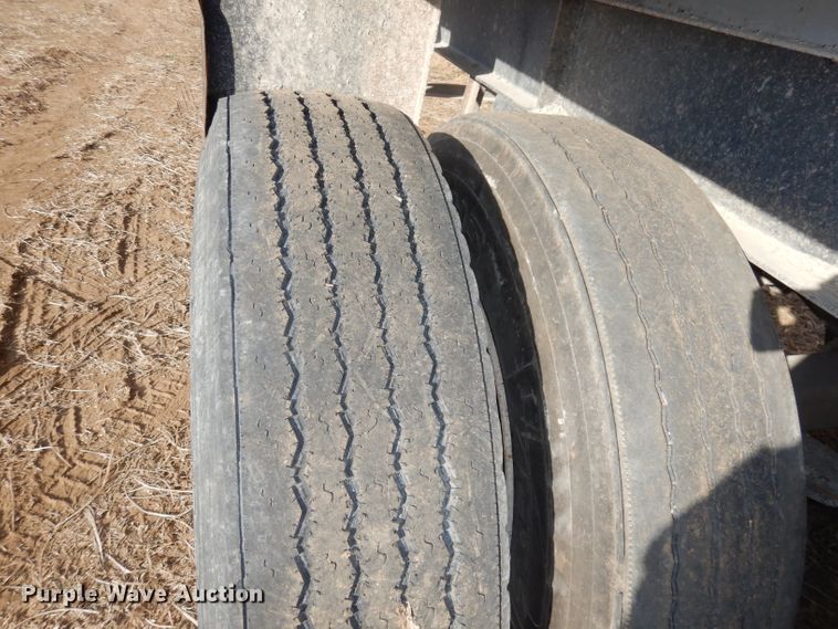 image for item DE2514 1991 Borco DS end dump trailer