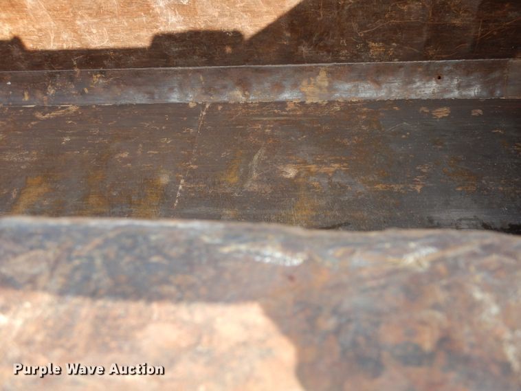 image for item DE2514 1991 Borco DS end dump trailer