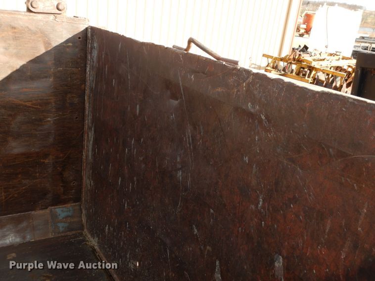 image for item DE2514 1991 Borco DS end dump trailer